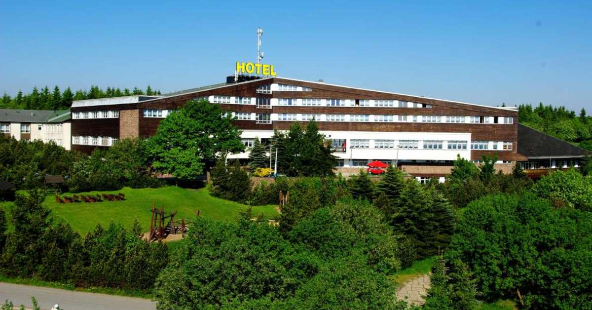 Een foto van de buitenkant van Hotel Lugsteinhof