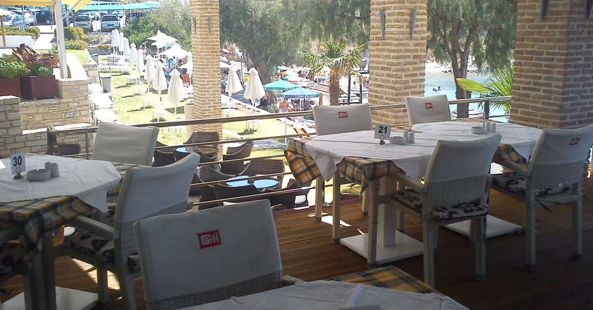 Een foto van de faciliteiten bij Glicorisa Beach Hotel