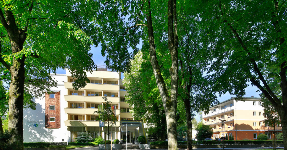 Een foto van de buitenkant van Hotel Bayern Vital
