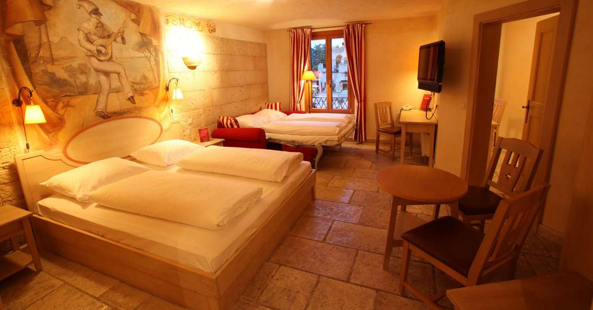 Ein Foto Hotel Colosseo