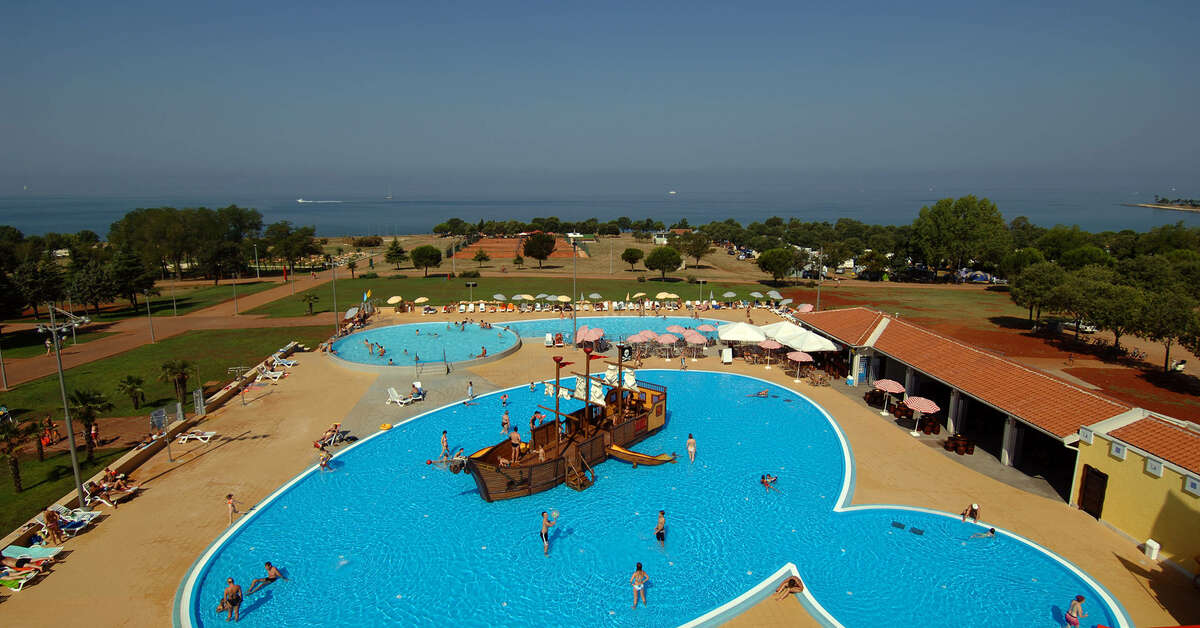 Een foto van het zwembad bij Camping Park Umag