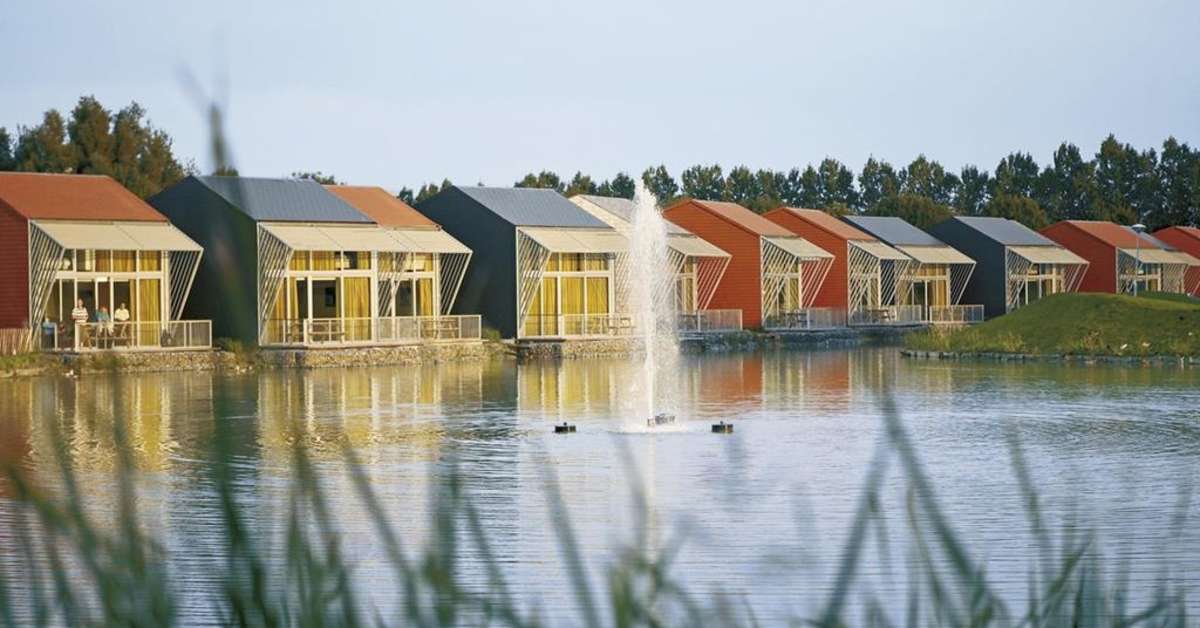 Een foto van de buitenkant van Center Parcs De Haan