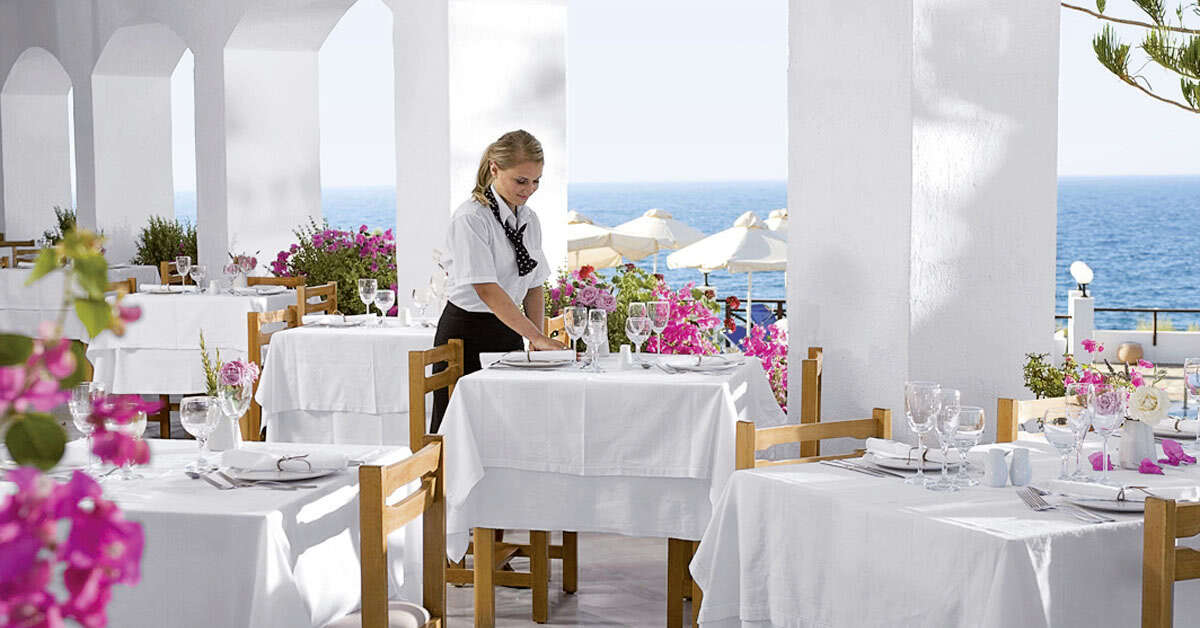 Een foto van de faciliteiten bij Maritimo Beach Hotel