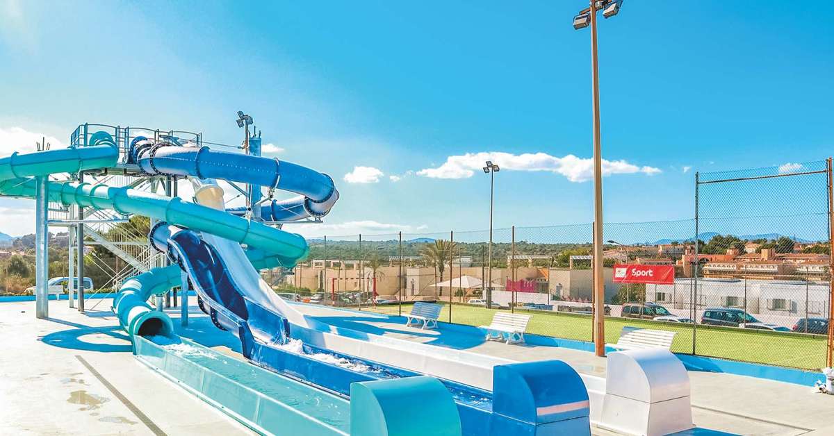 Een foto van het zwembad bij Blau Punta Reina Family Resort