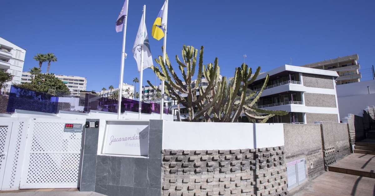 Een foto van de buitenkant van Las Jacarandas Beach