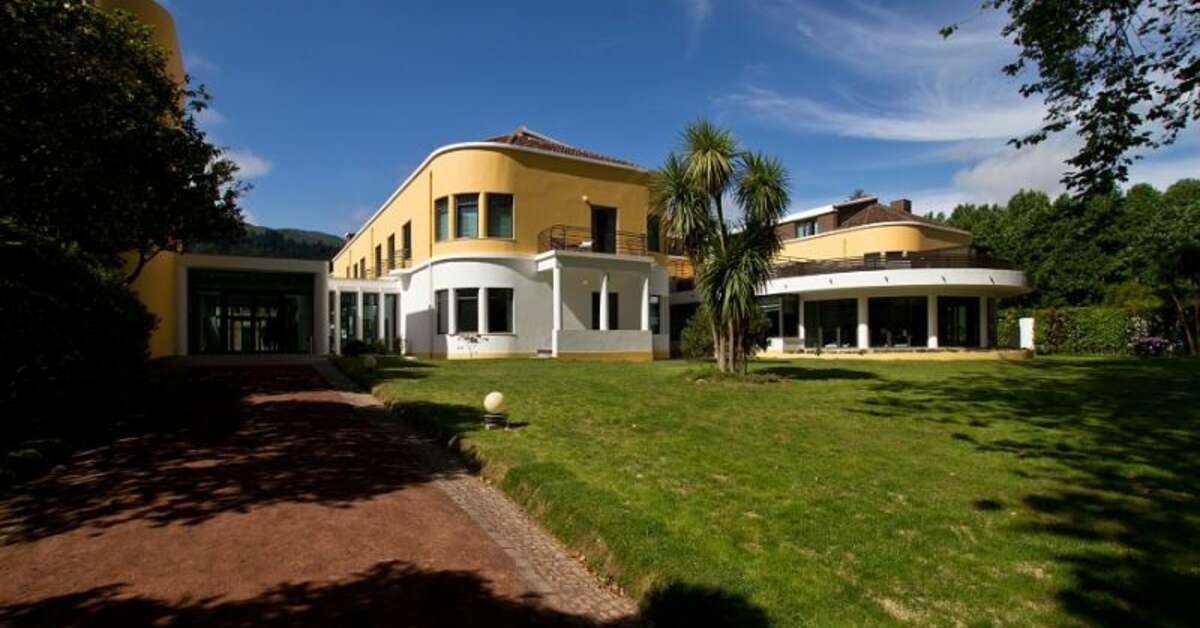 Een foto van de buitenkant van Terra Nostra Garden Hotel