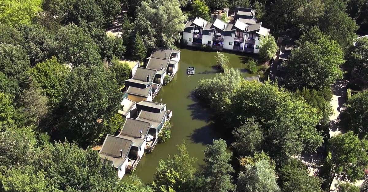 Een foto van de buitenkant van Center Parcs Erperheide