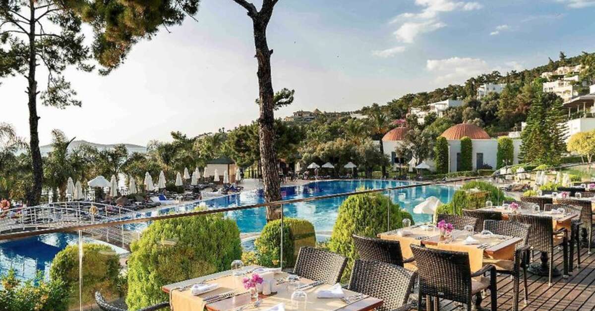 Een foto van het terras bij Rixos Premium Bodrum
