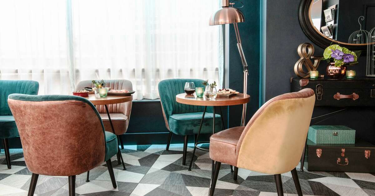 Een foto van The Address Connolly