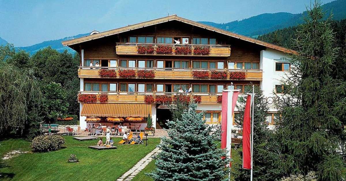 Een foto van een overzicht van Parkhotel Kirchberg