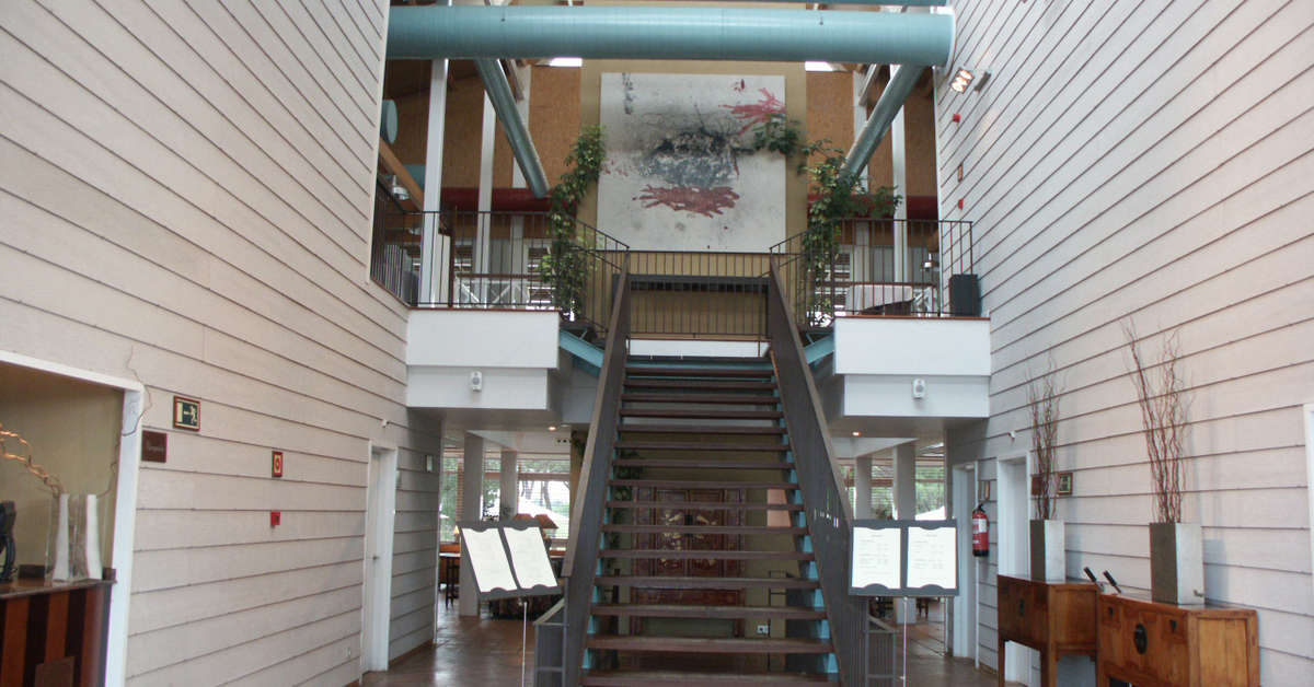 Een foto van het interieur van Hotel Nuevo Portil Golf