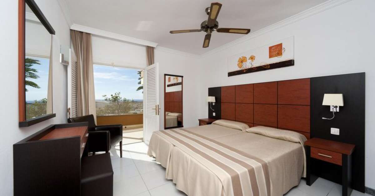 Ein Foto Blue Sea El Dorado Apartments