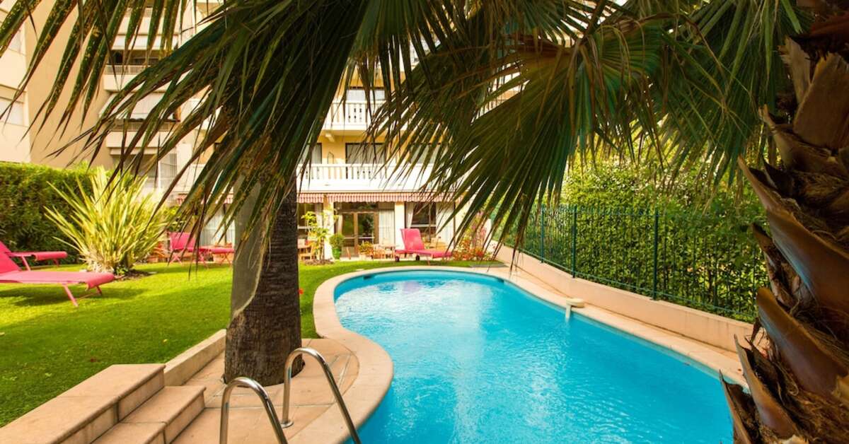 Een foto van het zwembad bij Hotel Sun Riviera