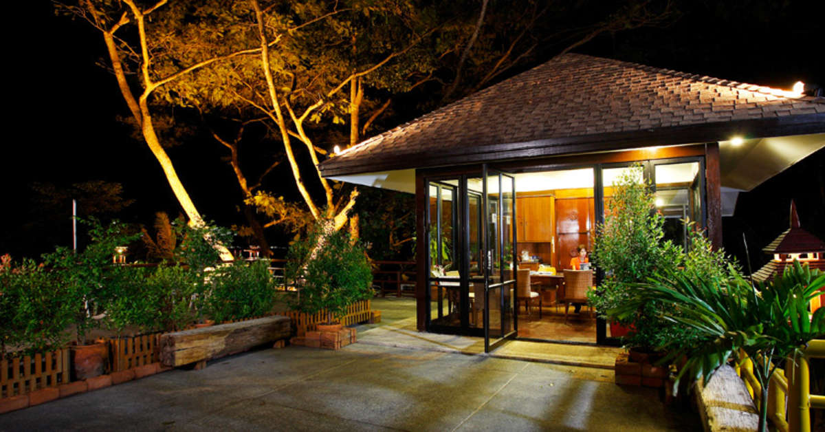Een foto van de buitenkant van Baan Krating Khao Lak Resort