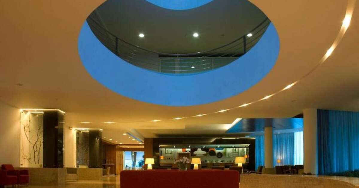 Een foto van het interieur van Hotel Santa Maria