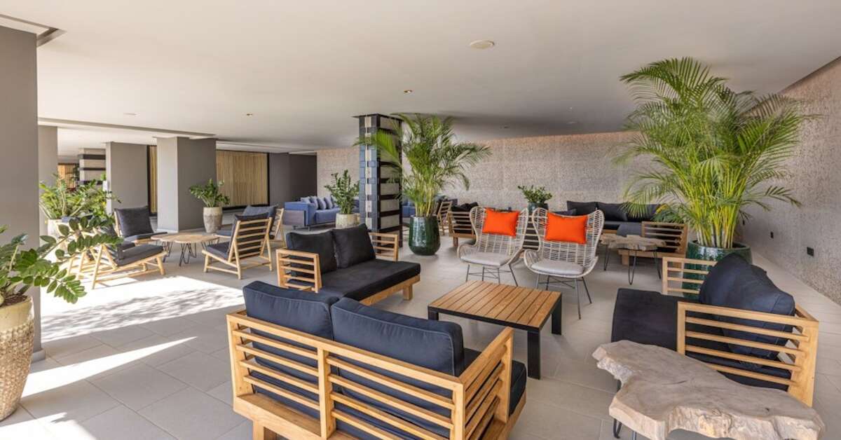 Een foto van de faciliteiten bij Faro Lopesan Collection Hotel
