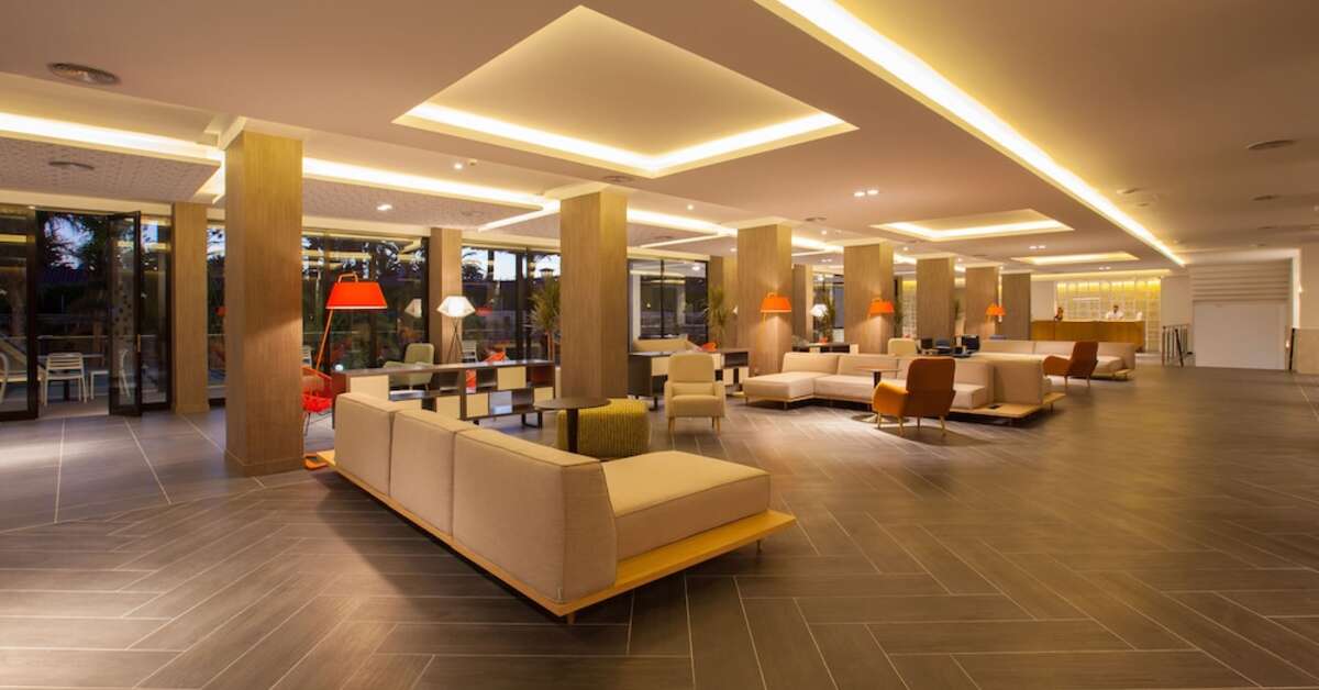 Een foto van het interieur van Abora Catarina by Lopesan Hotels
