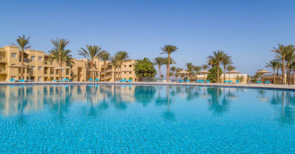 Een foto van het zwembad bij Rixos Premium Seagate