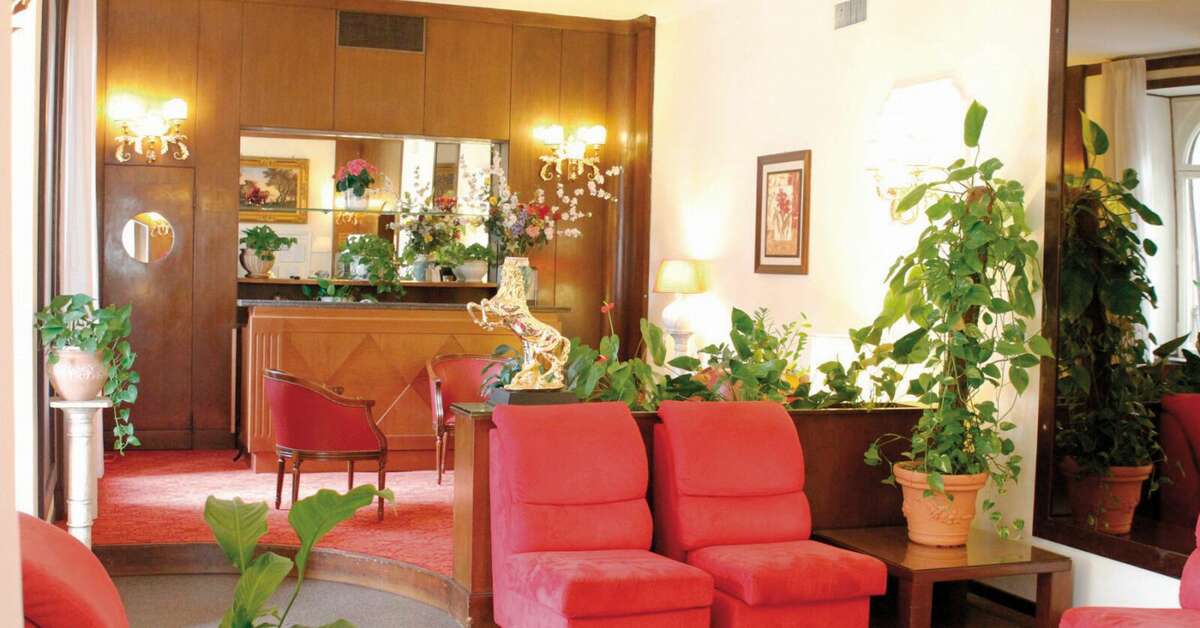 Een foto van het interieur van The Cross Hotel