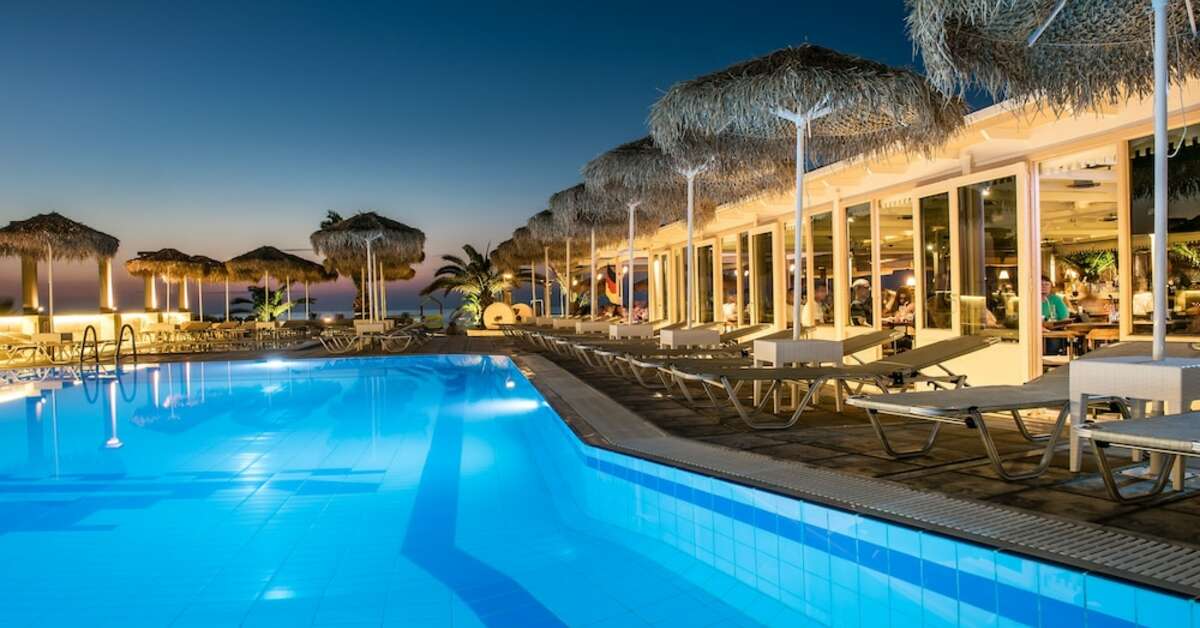 Een foto van het zwembad bij Odyssia Beach Hotel