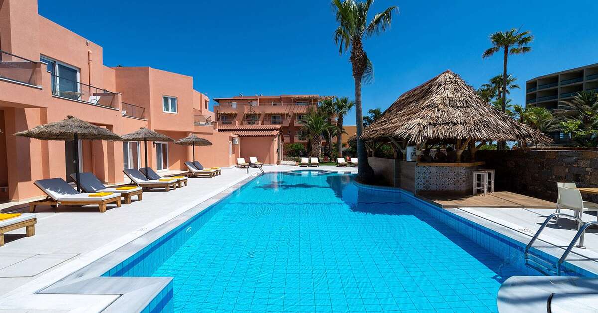 Ein Foto vom Pool im High Beach Resort & Spa