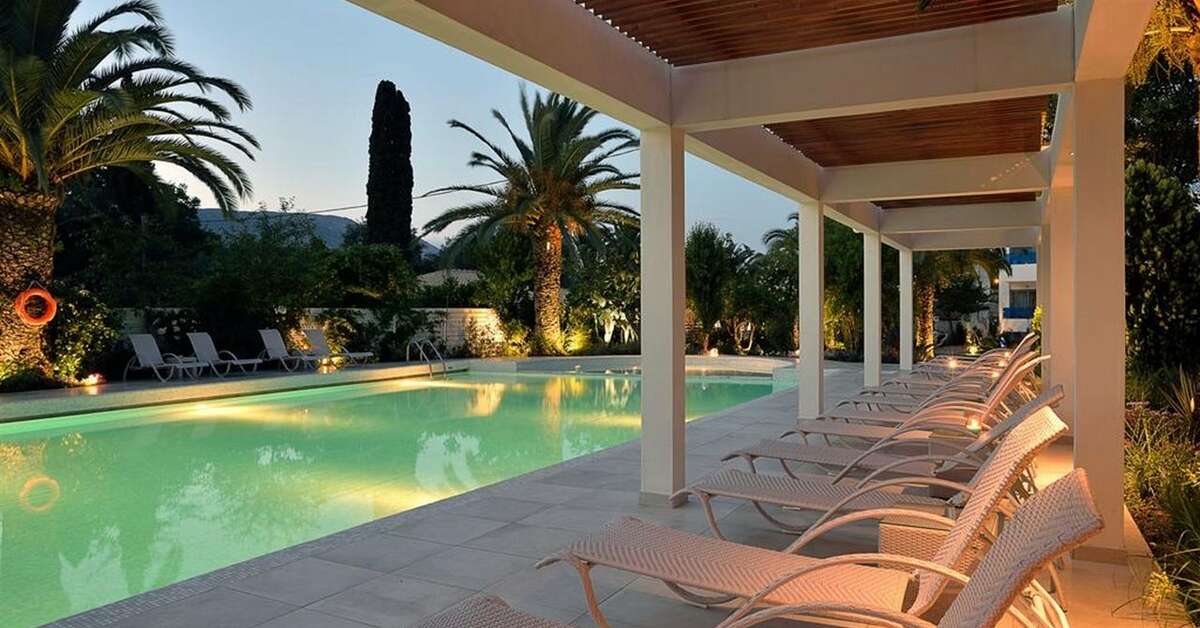 Een foto van het zwembad bij Tryp by Wyndham Corfu Dassia