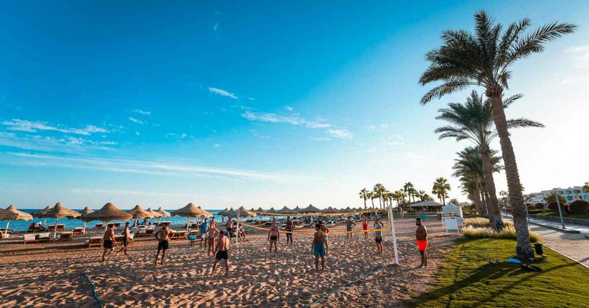 Een foto van het strand bij Baron Resort Sharm El Sheikh
