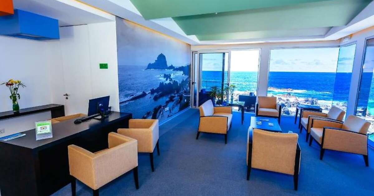 Een foto van het interieur van Aqua Natura Madeira Hotel