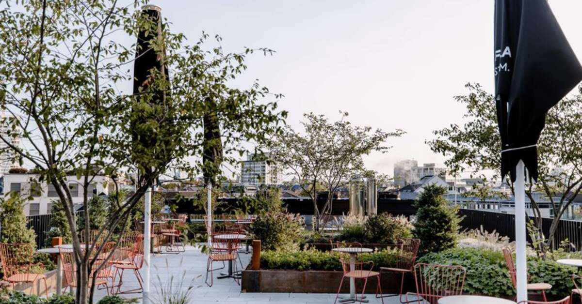Een foto van The Flag West M