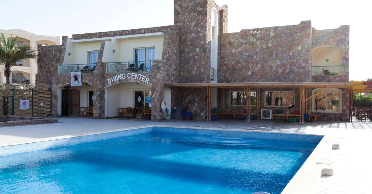 Een foto van het zwembad bij Brayka Bay Resort