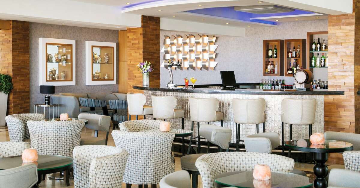 Een foto van de faciliteiten bij Asterias Beach Hotel