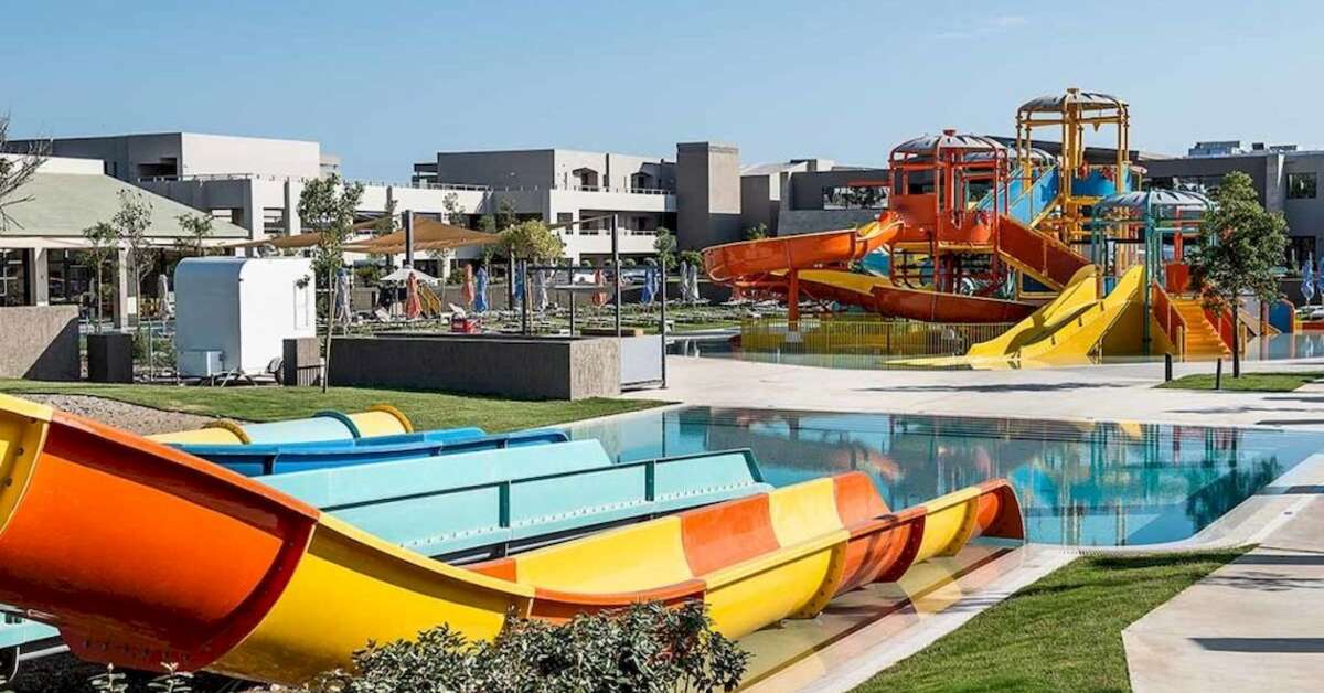 Een foto van het zwembad bij Euphoria Resort