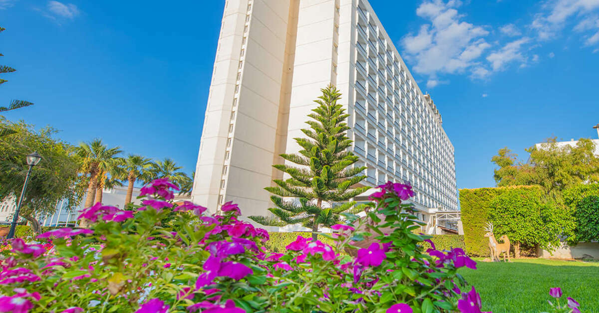 Een foto van de buitenkant van Salamis Bay Conti Resort