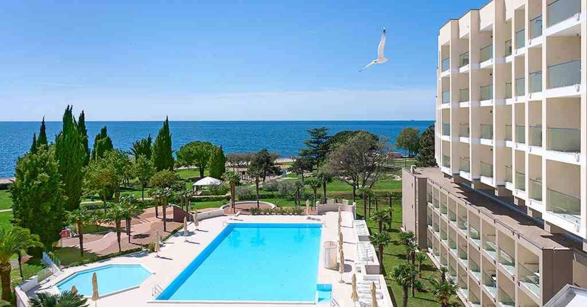 Een foto van het zwembad bij Hotel Materada Plava Laguna