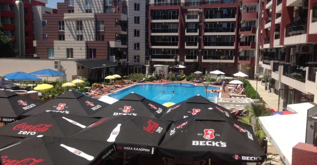 Een foto van Admiral Plaza