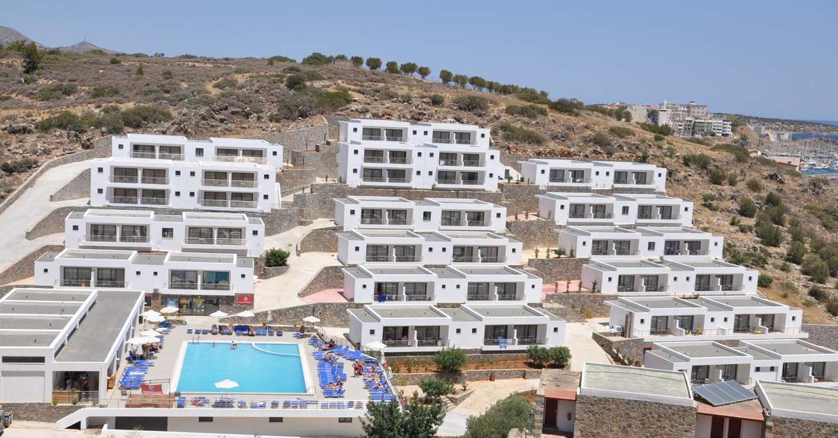 Een foto van het zwembad bij Ariadne Beach