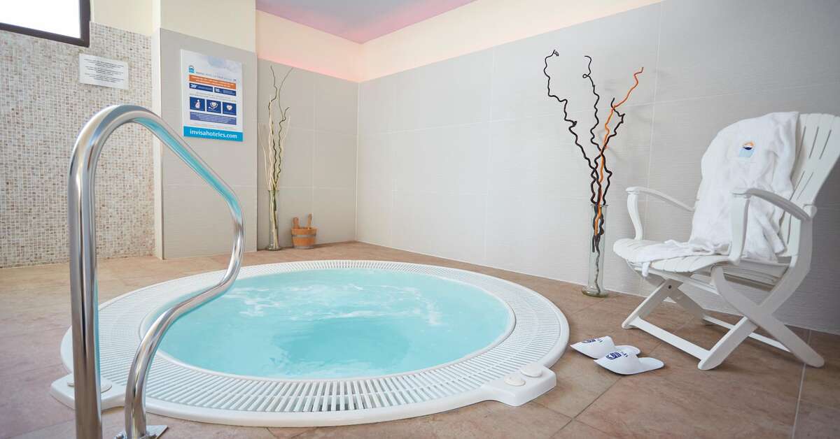 Ein Foto von den Einrichtungen im Invisa Hotel La Cala