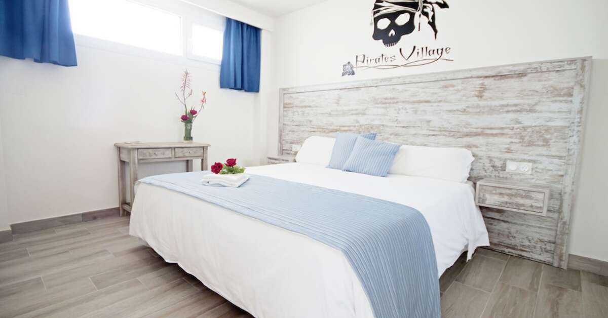 Ein Foto Pirates Village Apartments