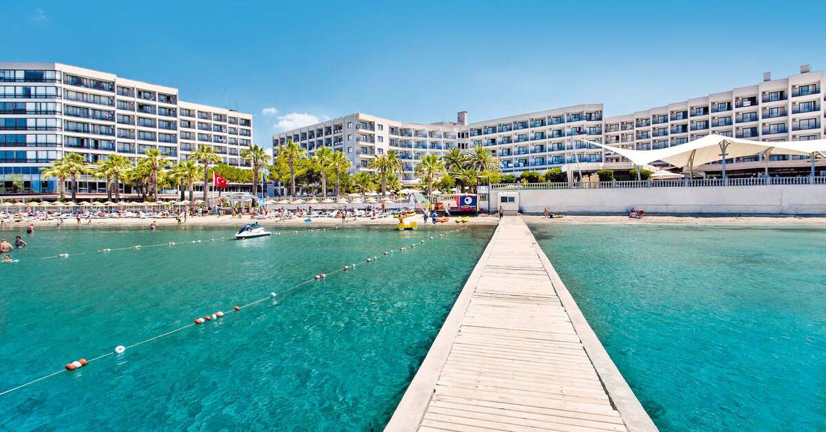 Ein Foto von der Außenansicht des Tusan Beach Resort