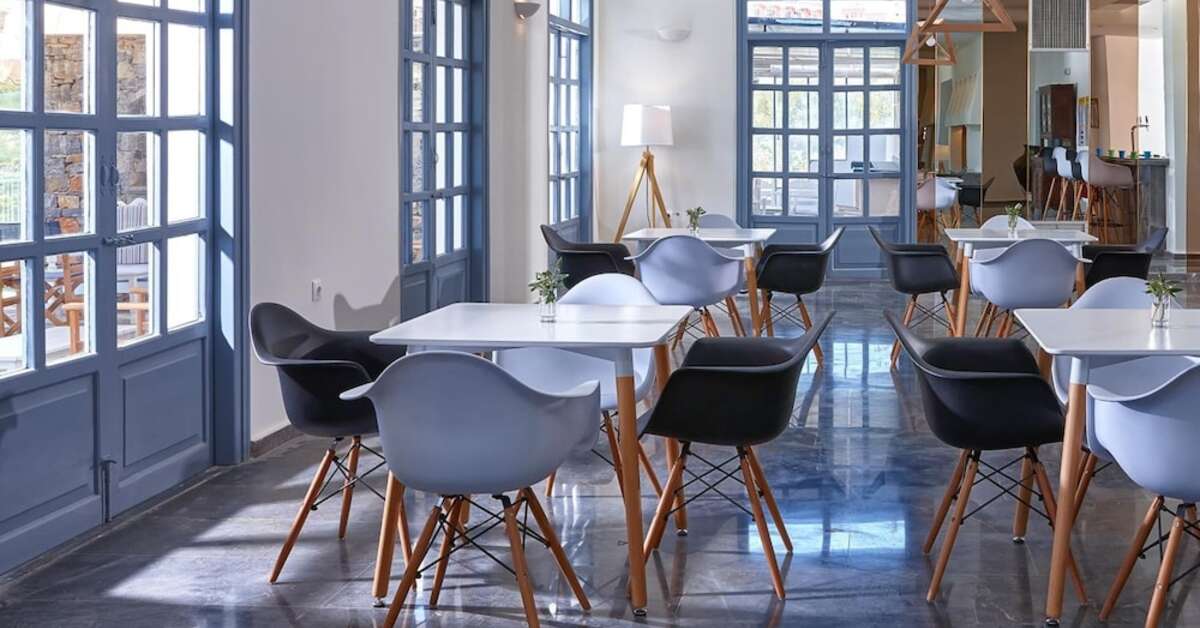Een foto van de faciliteiten bij Vasia Ormos Hotel