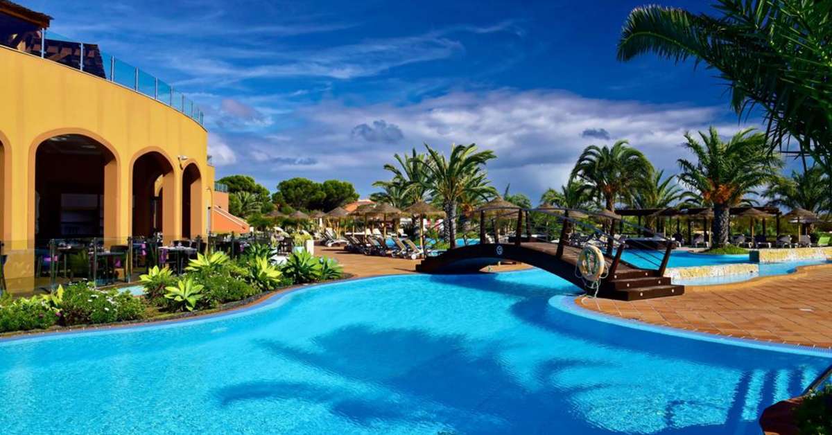 Een foto van het zwembad bij Pestana Porto Santo Beach Resort & Spa