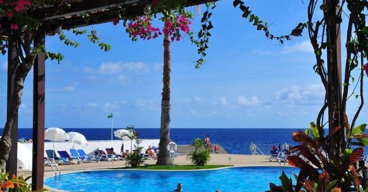 Een foto van het zwembad bij Hotel Next
