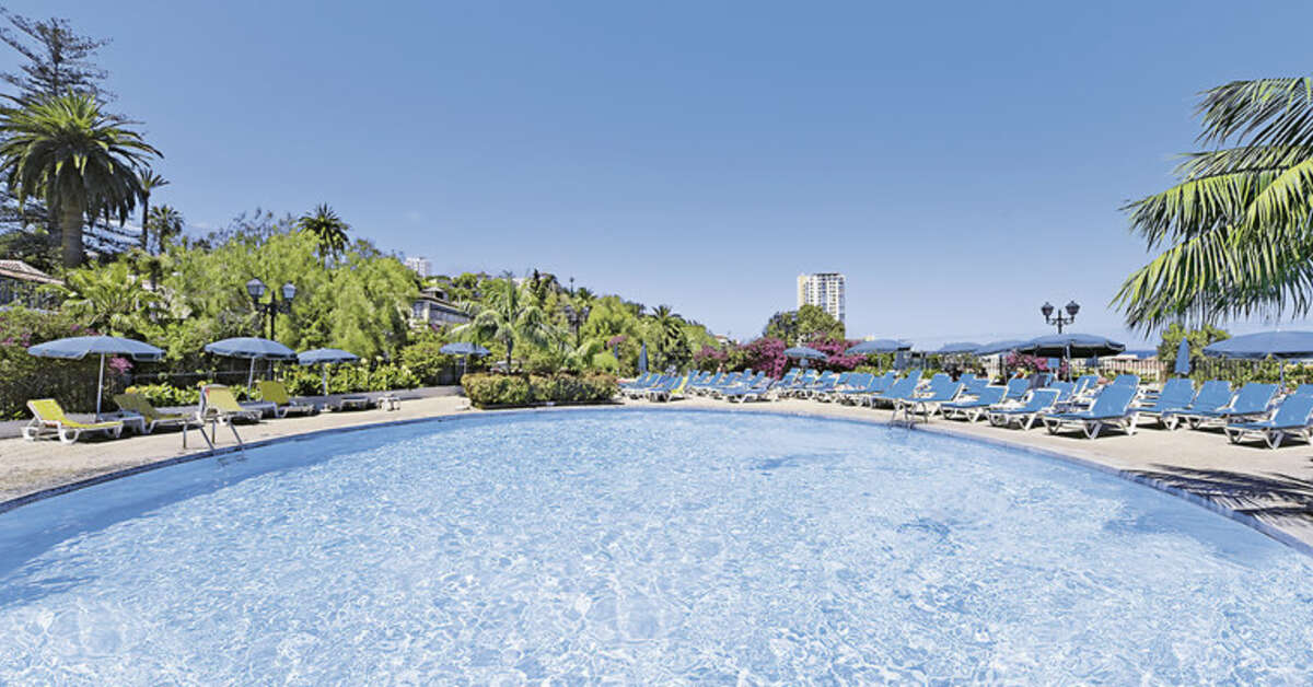 Een foto van het zwembad bij Hotel El Tope