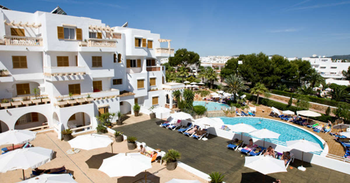 Een foto van het zwembad bij Gavimar La Mirada Club Resort