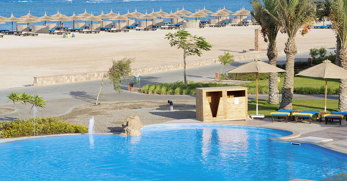 Een foto van het zwembad bij Novotel Marsa Alam