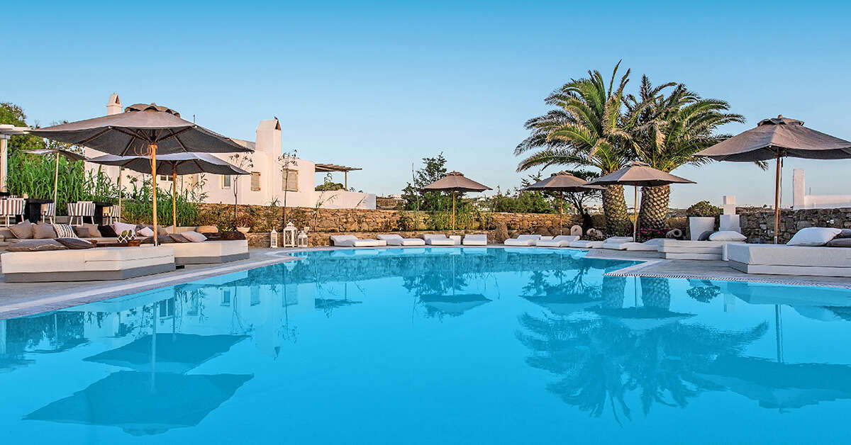 Een foto van het zwembad bij Ostraco Suites