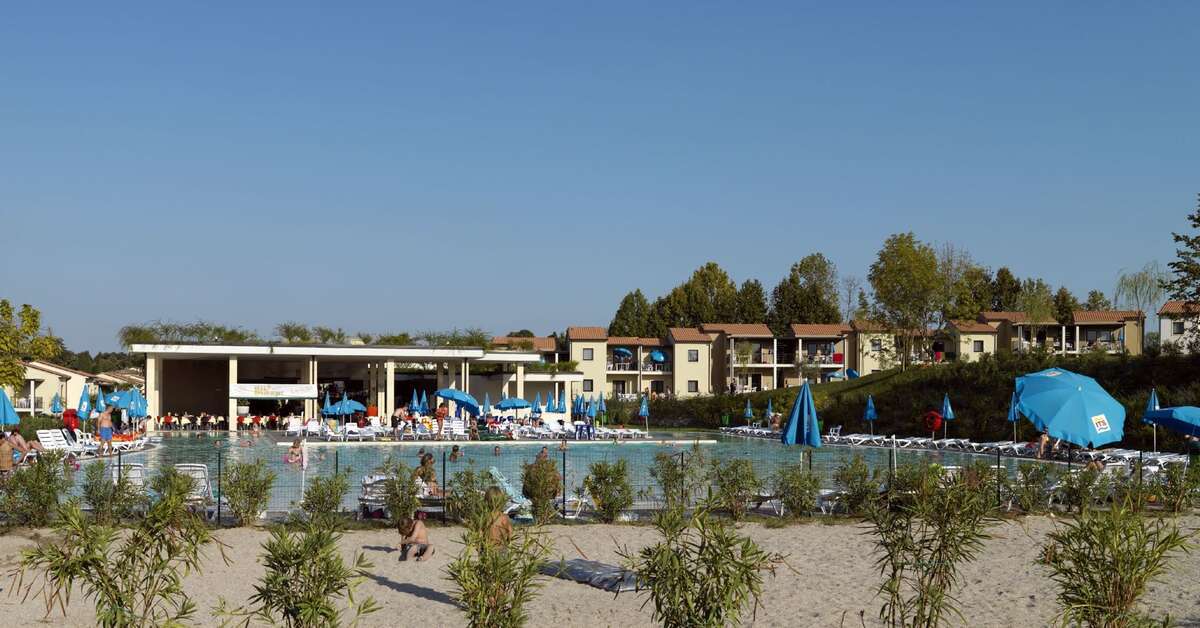 Een foto van Belvedere Village