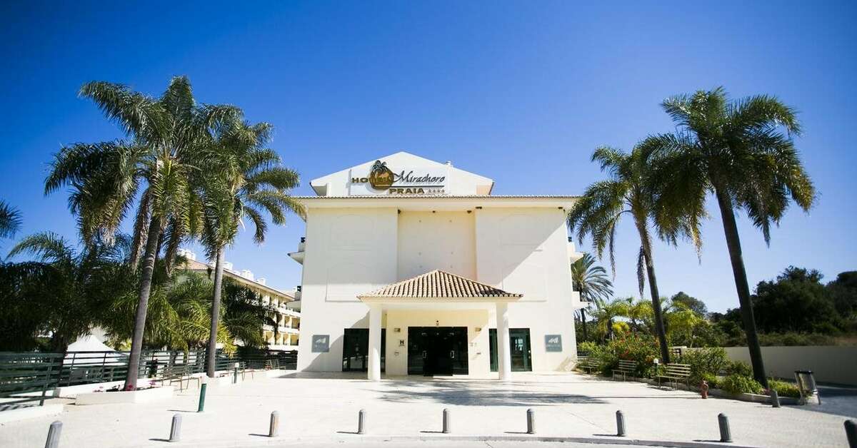 Een foto van de buitenkant van Mirachoro Carvoeiro
