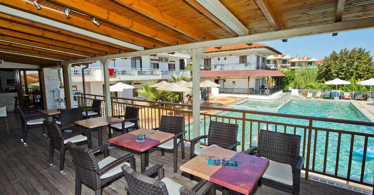 Een foto van het terras bij Hotel Medusa