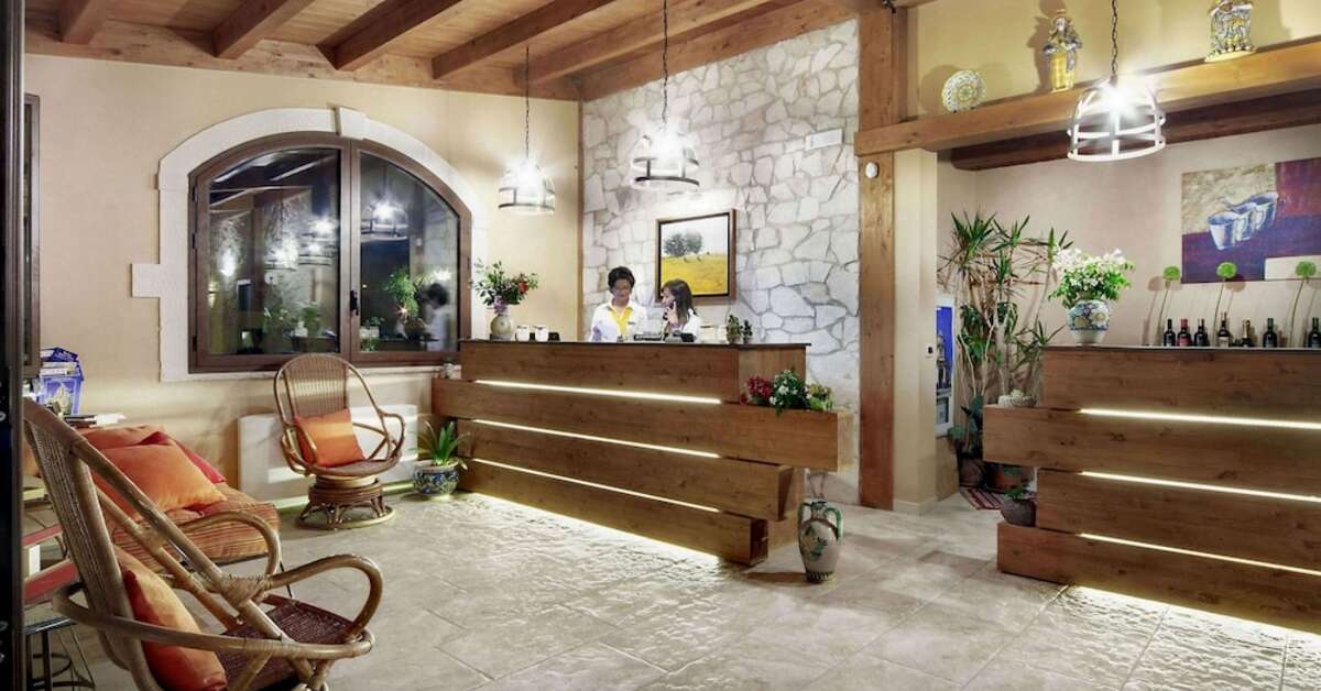 Een foto van het interieur van Artemisia Resort